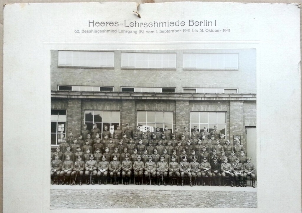 "Heeres-Lehrschmiede Berlin I
62. Beschlagschmied-Lehrgang (K) vom 1. September 1941 bis 31. Oktober 1941"